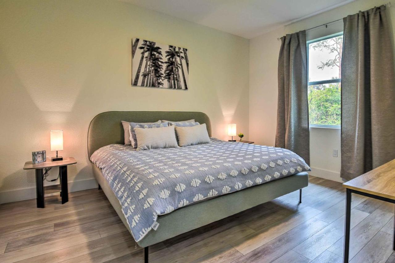 Holiday home Sleek Gem 4 Mi To Aquatic Center